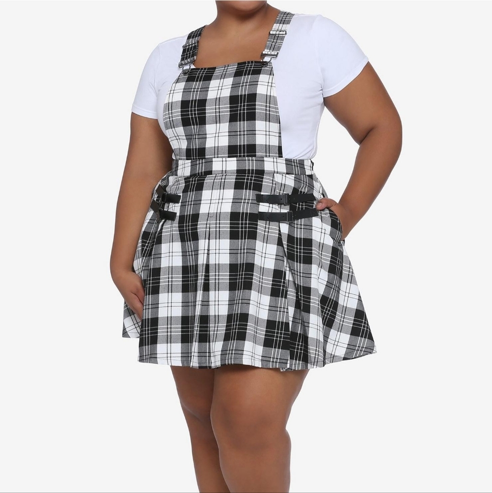 SOLD - Hot Topic Black and White Plaid Midi Dress - Picture 2 of 8